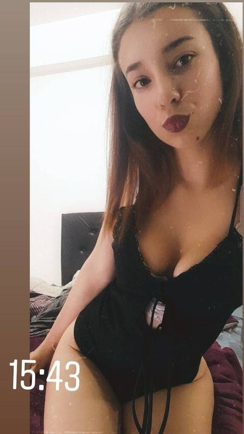 Free access to rociv (Rocio Veli) Leak OnlyFans 

 picture 2