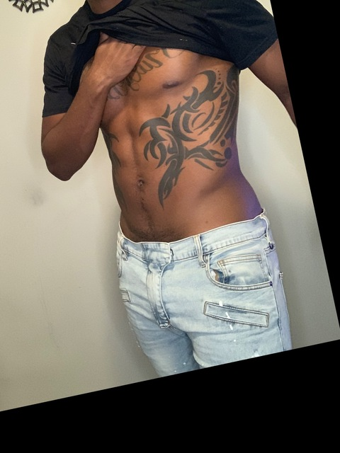 rodtheyogi (🧘🏾‍♂️Rod&amp;€verything more👀) OnlyFans content 

 picture 2