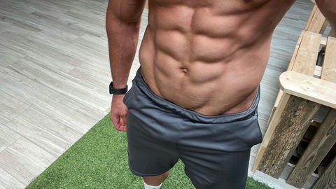Onlyfans free rogan1604 

 picture 2