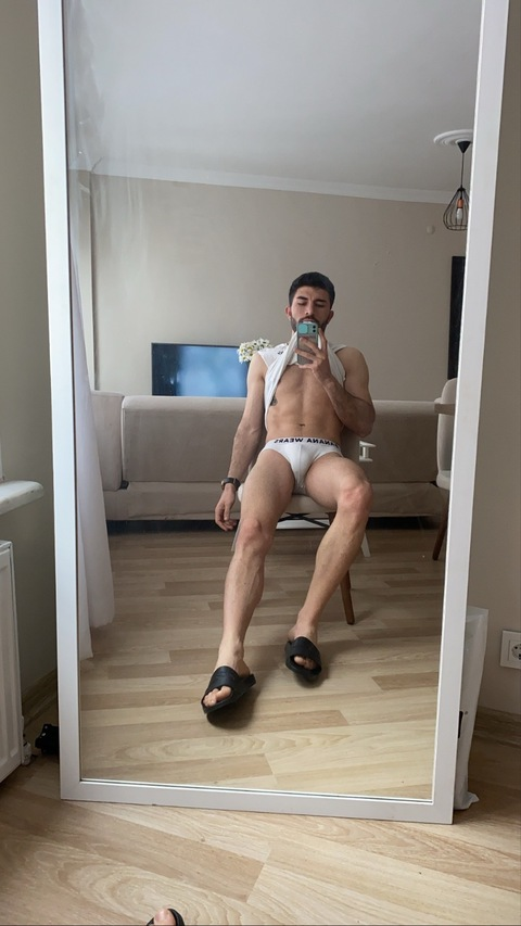 Get Free access to @rogess1 (Rogeş) Leaks OnlyFans 

 picture 2