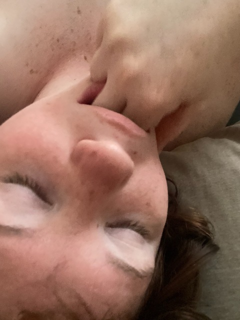 View rojoandspice OnlyFans content for free 

 picture 2