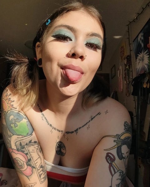 rokudenashi OnlyFans Leaked (3 Photos and 1 Videos) 

 picture 2