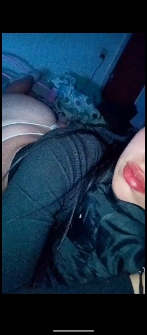 rooaggustina23 OnlyFans Leaks 

 picture 2