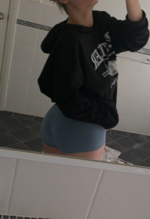View rose.y OnlyFans content for free 

 picture 2