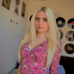 Onlyfans free content rose2pretty 

 picture 1