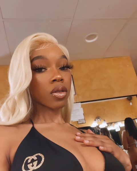 Onlyfans free content roseblancco 

 picture 2