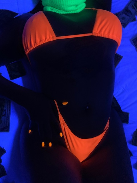 View rosebud2806 OnlyFans videos and photos for free 

 picture 2