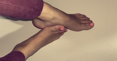 rosefootpetals OnlyFans Leaks 

 picture 2