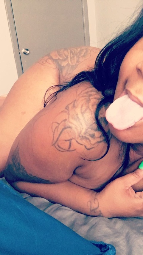 @rosehazel leaks Onlyfans gallery for free 

 picture 2