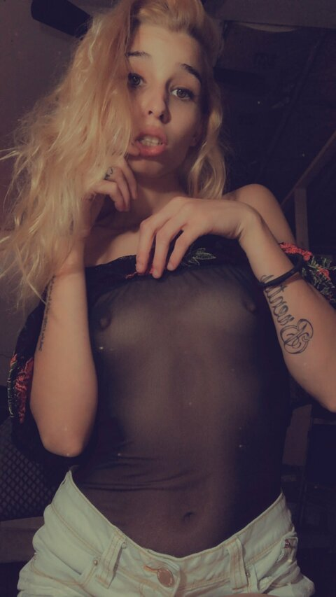 roselavalle15 (Roselavalle15) free OnlyFans Leaked Videos and Pictures 

 picture 2