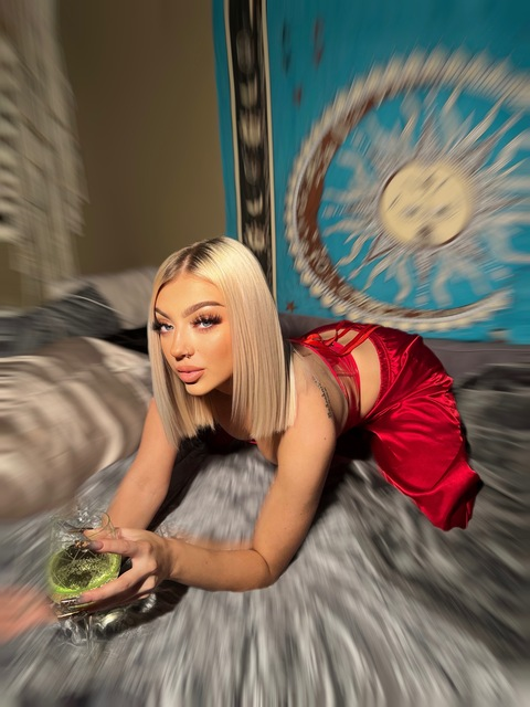 roselykayyy1 OnlyFans Leaked 

 picture 2