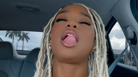 rosesyouniverse OnlyFans Leak (0 Photos and 0 Videos) 

 picture 2