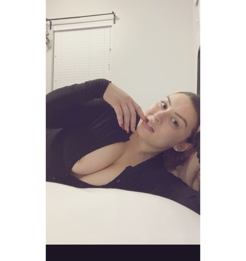 rosieroxie OnlyFans Leak (54 Photos and 20 Videos) 

 picture 2