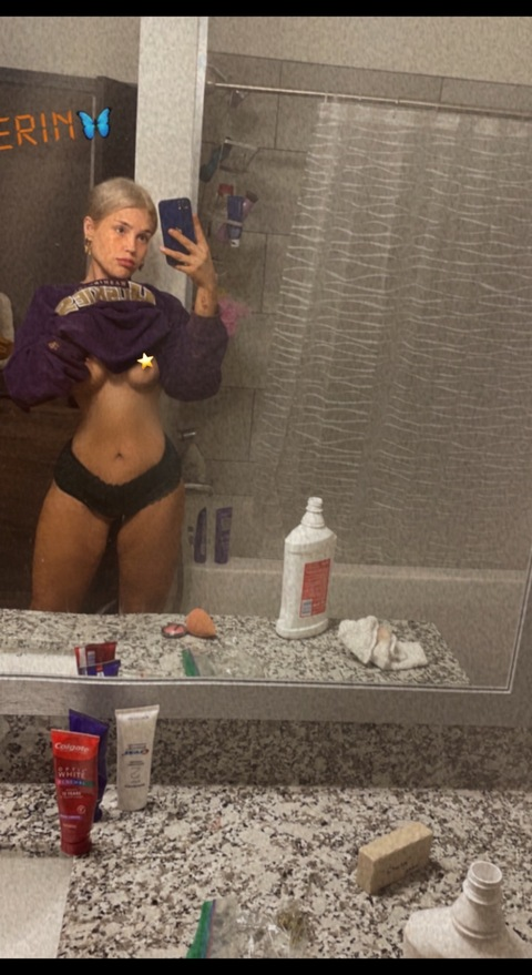 rosiexoxoxox OnlyFans Leaked Photos and Videos 

 picture 2