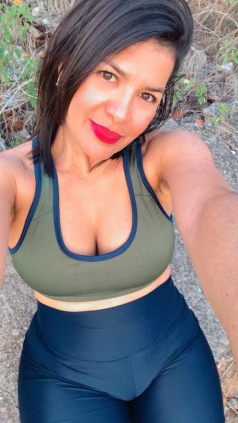View rossanacgi OnlyFans videos and photos for free 

 picture 2