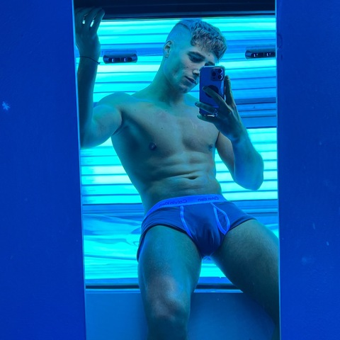 @rosswalkerofficial leak Onlyfans content free 

 picture 2