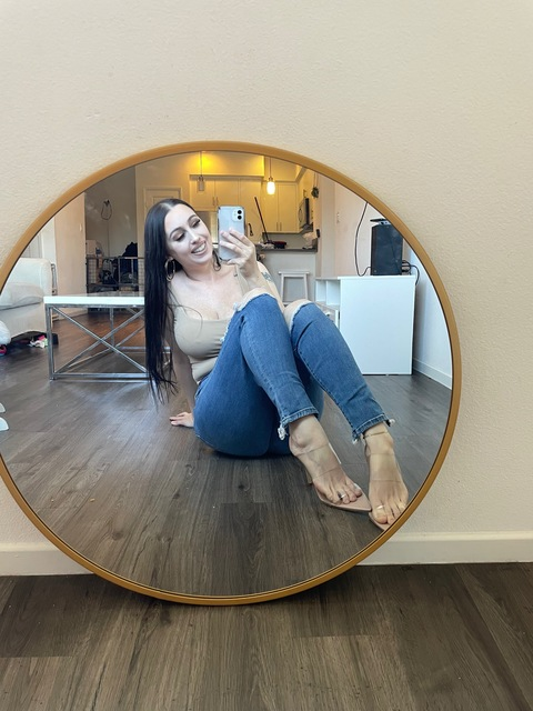 roxiegreyy OnlyFans Leak (71 Photos and 10 Videos) 

 picture 2
