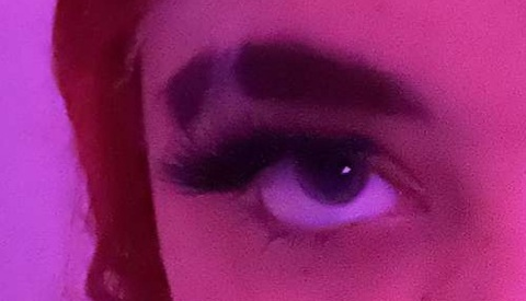 roxxienight (Roxxie Night) OnlyFans Leaked Content 

 picture 2