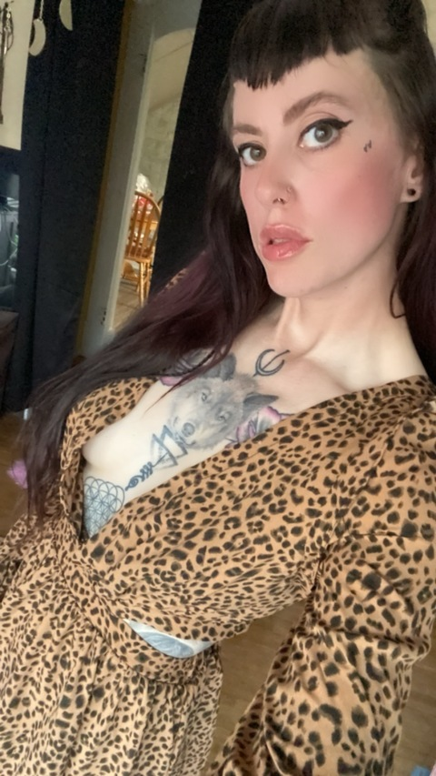 @roxxxtarr leaks Onlyfans videos and photos for free 

 picture 2