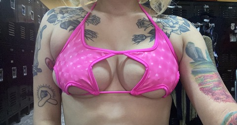 Download roxxxylove666 OnlyFans videos and photos free 

 picture 2