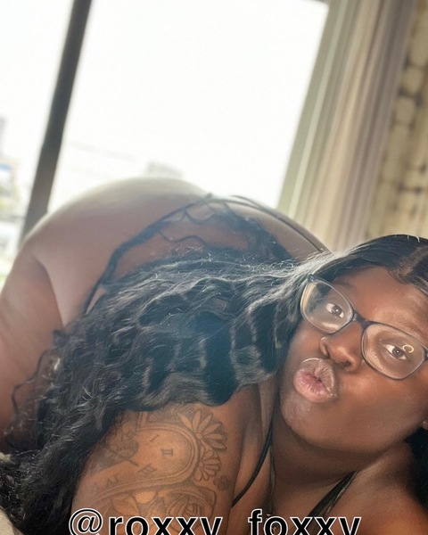 View roxxy_foxxy OnlyFans content for free 

 picture 2