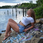 View roxypvd OnlyFans content for free 

 picture 1