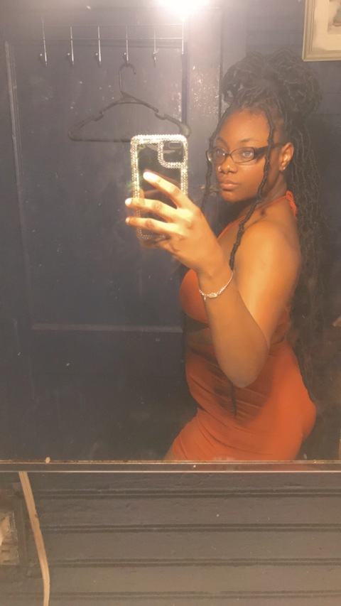 Free access to @roxyrox20 Leaks OnlyFans 

 picture 2