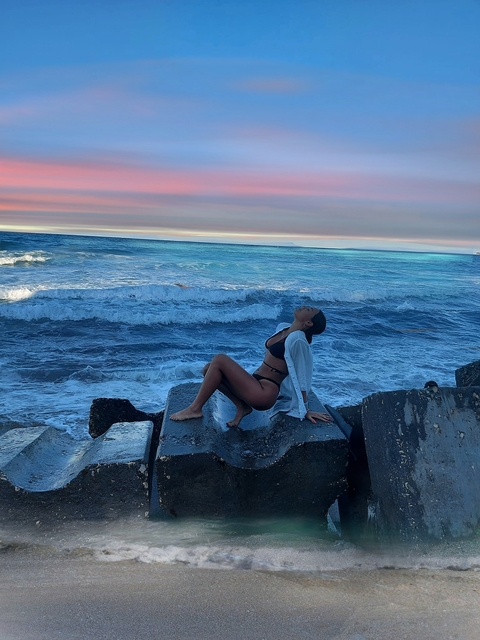 View rozaa.m (Rozaaa) OnlyFans 21 Photos and 0 Videos leaks 

 picture 2