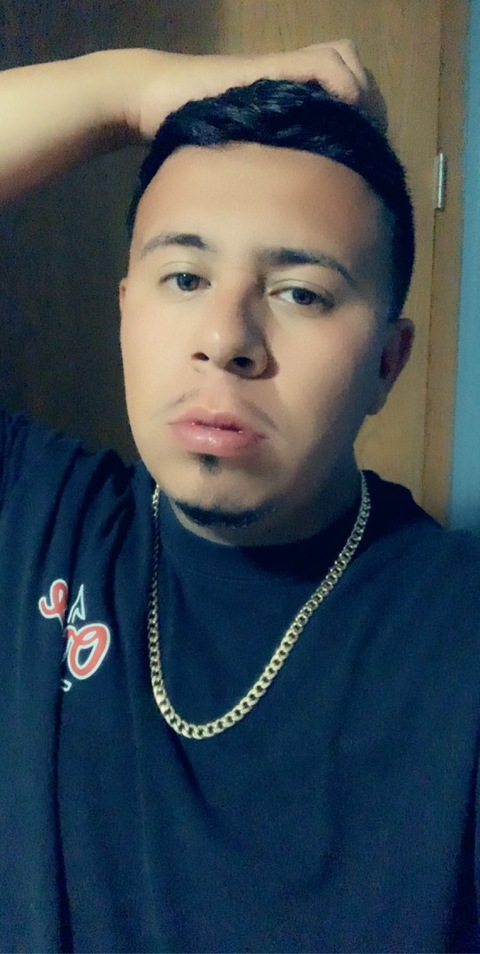 View Ronald (rruizz) OnlyFans 2 Photos and 0 Videos for free 

 picture 2