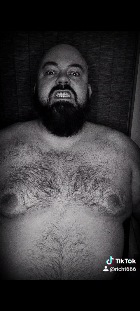Onlyfans leak rt666 

 picture 2