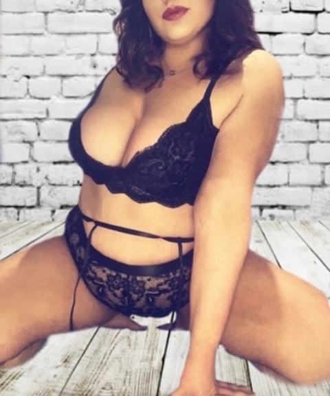 View Ruby Goldie (rubygoldie) OnlyFans 15 Photos and 0 Videos leaked 

 picture 2
