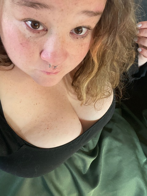 rubyslippers546 OnlyFans Leaks (36 Photos and 3 Videos) 

 picture 2