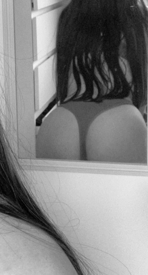 View ryliecav (Rylie x) OnlyFans 56 Photos and 28 Videos leaked 

 picture 2