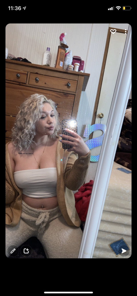 View Steveie Tondolo (s.xoxo2) OnlyFans 11 Photos and 9 Videos for free 

 picture 2