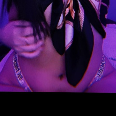 View infiniti 🍒 (s3xwitinfiniti) OnlyFans 5 Photos and 2 Videos leaked 

 picture 2