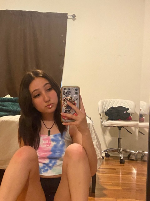 s4mmy33 OnlyFans Leaks (0 Photos and 0 Videos) 

 picture 2