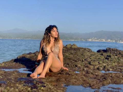 sabie_so OnlyFans Leaked (2 Photos and 0 Videos) 

 picture 2