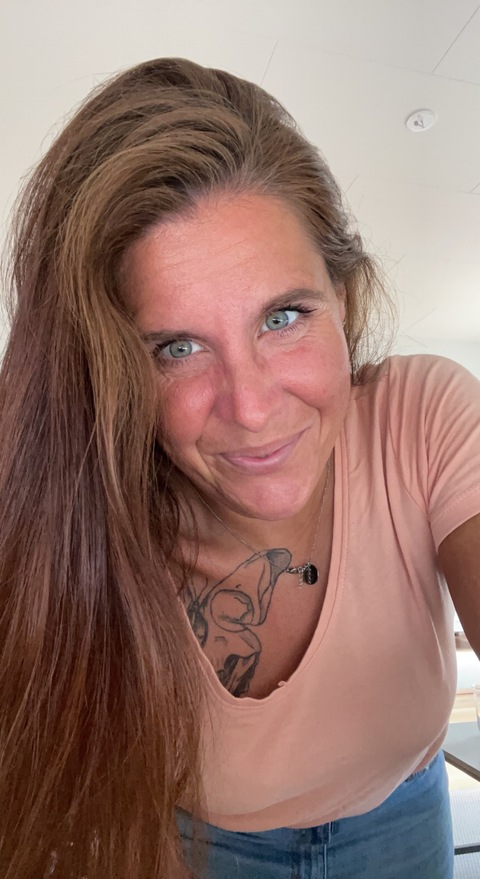 View sabina_den_fina OnlyFans videos and photos for free 

 picture 2