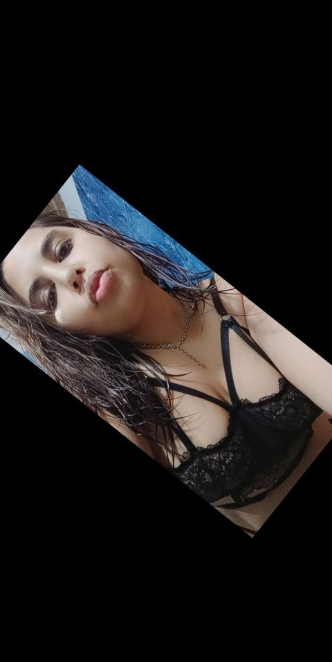 sabrilo031 (Saaa) free OnlyFans Leaked Content 

 picture 2