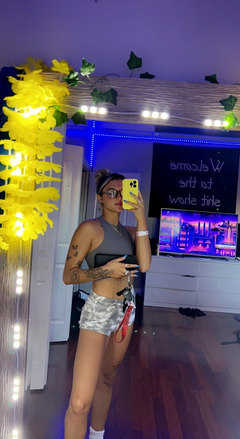 sabssss OnlyFans Leaks 

 picture 2