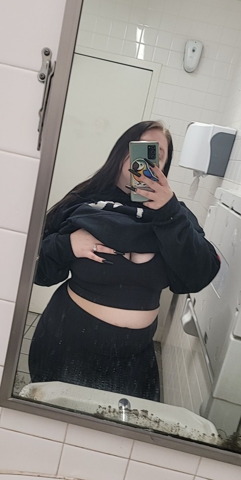View sadez.babyyy (Sadez) OnlyFans 27 Photos and 4 Videos leaked 

 picture 2
