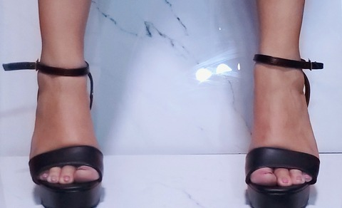 sailorbelle (Sailor Belle) OnlyFans Leaked Content 

 picture 2