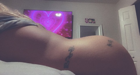 saintriah (Riah) OnlyFans Leaked Content 

 picture 2