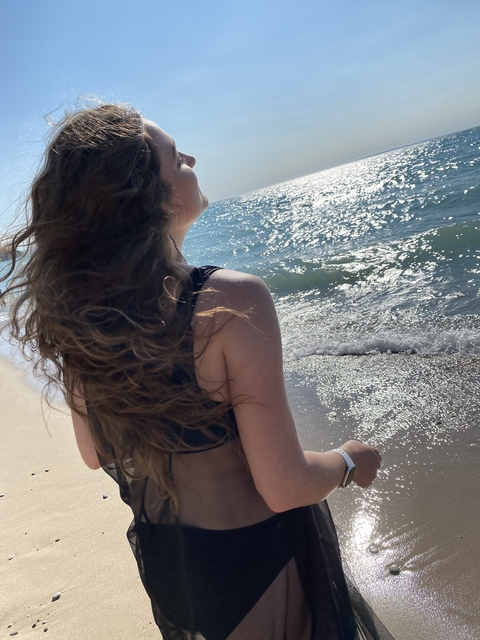 View Sally (sallyishere) OnlyFans 10 Photos and 0 Videos for free 

 picture 2