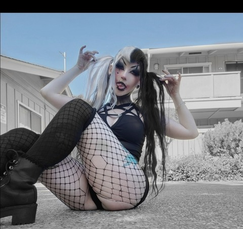 salty.siren OnlyFans Leaked 

 picture 2