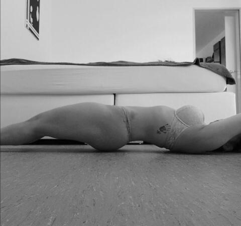 View samantha_official OnlyFans content for free 

 picture 2