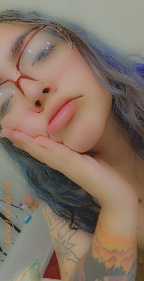 Download sammisins OnlyFans content for free 

 picture 2