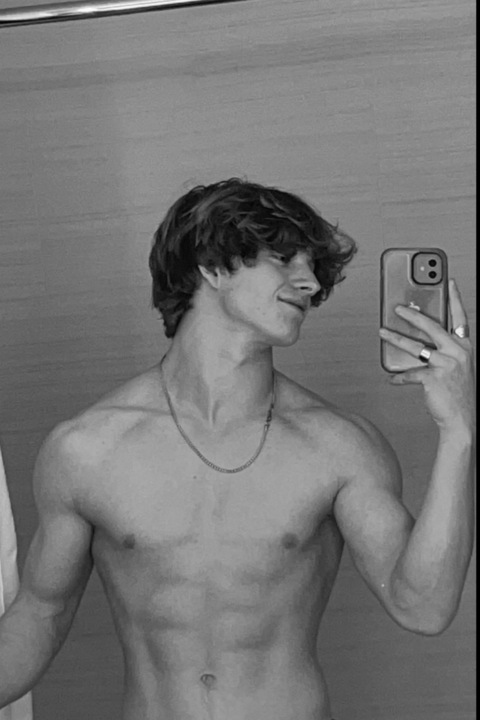 sammooney (Sam Mooney) OnlyFans Leaked Pictures & Videos 

 picture 2
