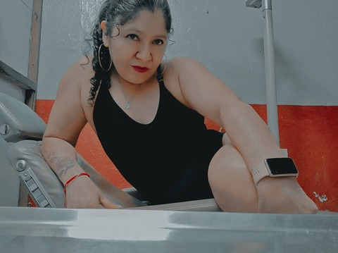 View SANDRA (sandrarodas) OnlyFans 10 Photos and 2 Videos for free 

 picture 2