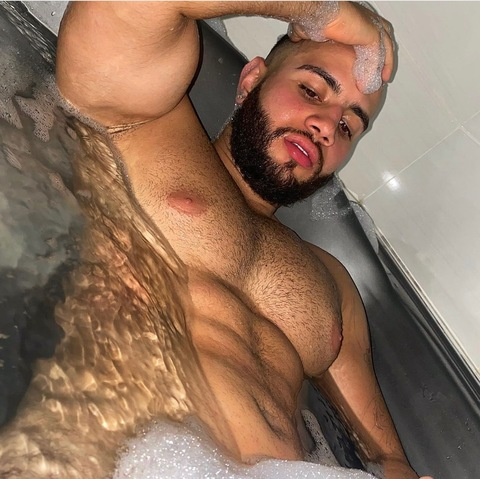 View Santiago Diaz Bedoya (santiagodiazbed1) OnlyFans 21 Photos and 27 Videos leaked 

 picture 2